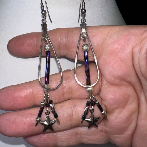 Boho Iridescent Bead and Silver Tone Drop Star Dangle Earrings - Picture 3 of 7